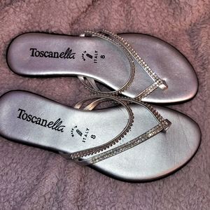 Shoes(sandals)